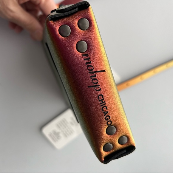 Mohop Arrow Mobile Crossbody Bag - New with tags - Picture 5 of 9